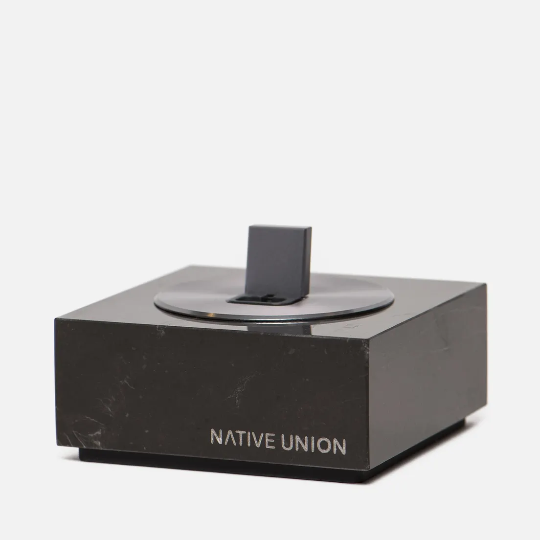 Native Union Подставка Dock And Apple Lightning 1.2m