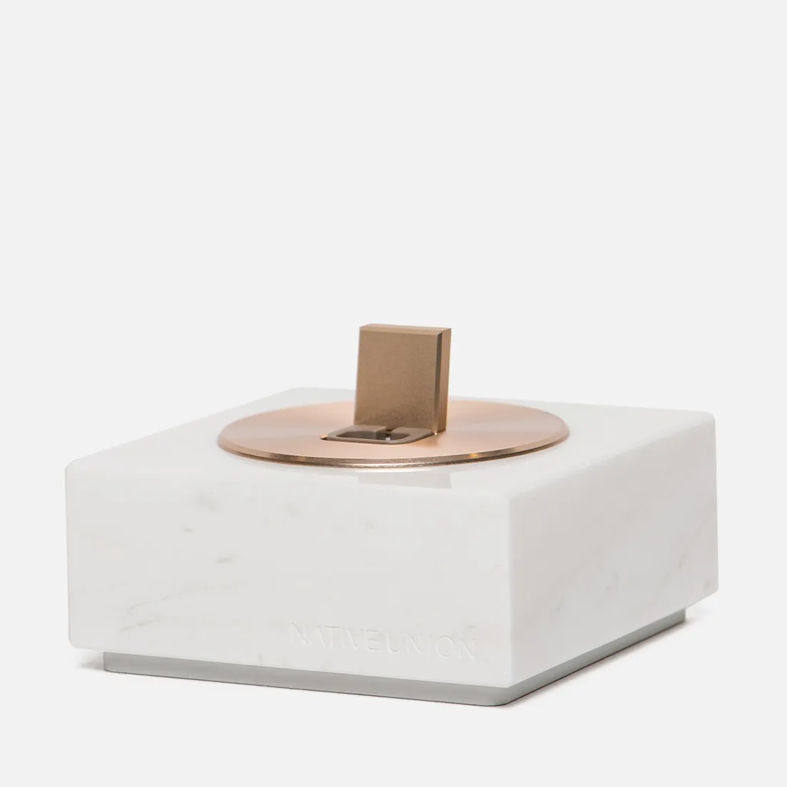 Native Union Подставка Dock And Apple Lightning 1.2m