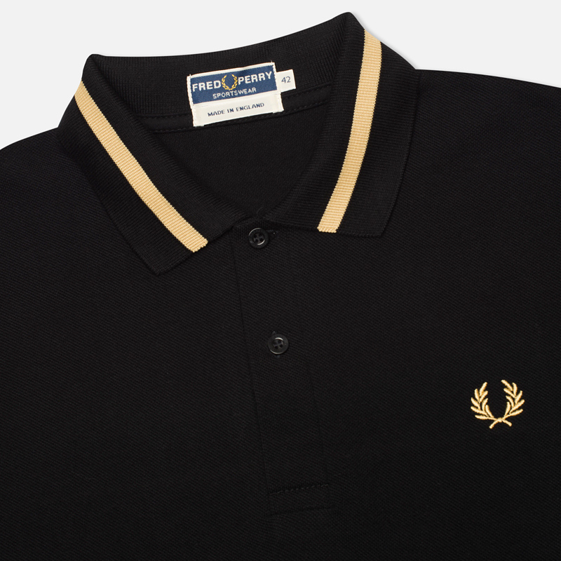 Fred perry all black polo best sale