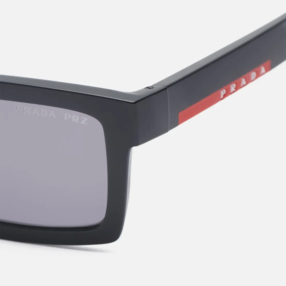 Prada Linea Rossa Солнцезащитные очки 02ZSU 1BO02G Polarized