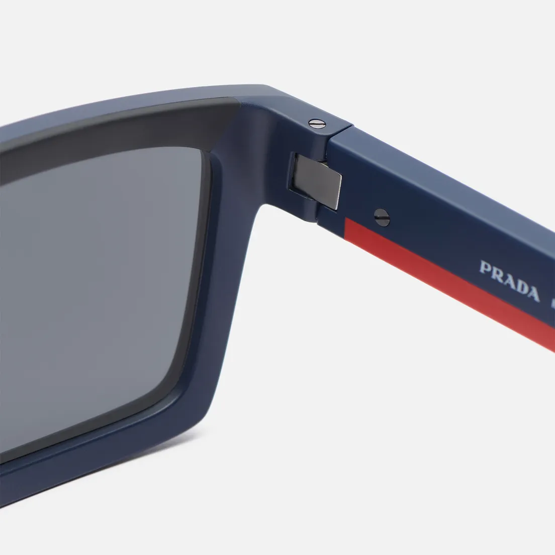 Prada Linea Rossa Солнцезащитные очки 02ZSU MAG06F