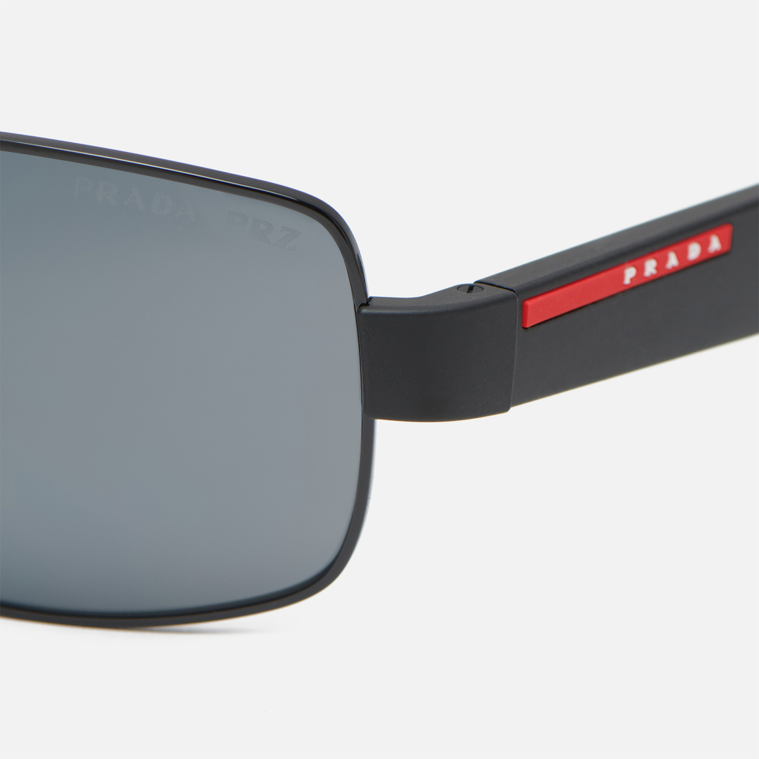 Prada Linea Rossa Солнцезащитные очки 50ZS 1AB02G Polarized