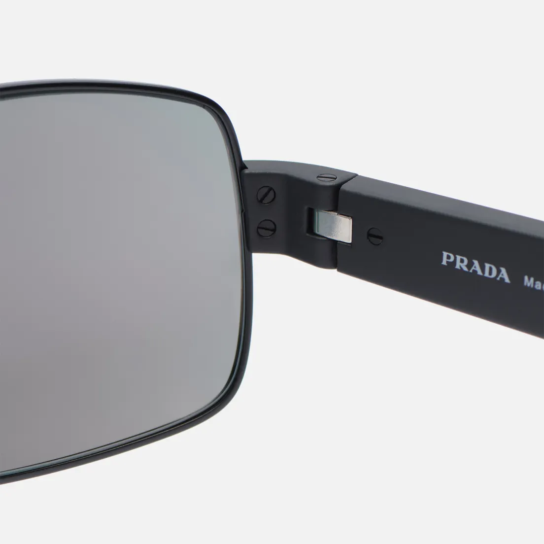 Prada Linea Rossa Солнцезащитные очки 50ZS 1BO10A