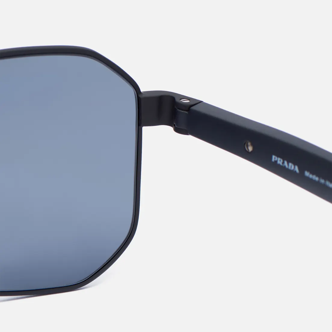 Prada Linea Rossa Солнцезащитные очки 51VS DG05Z1 Polarized
