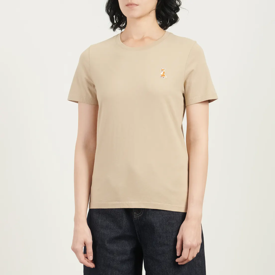 Maison Kitsune Женская футболка Lady Fox Regular