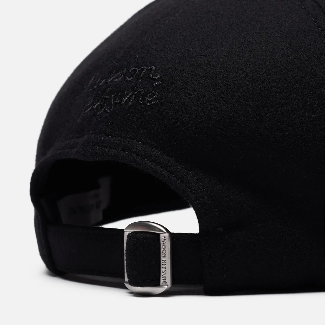 Maison Kitsune Кепка Profile Fox Wool