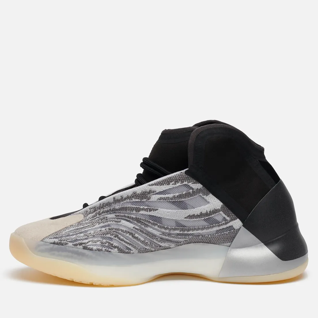 adidas Originals Кроссовки YEEZY QNTM