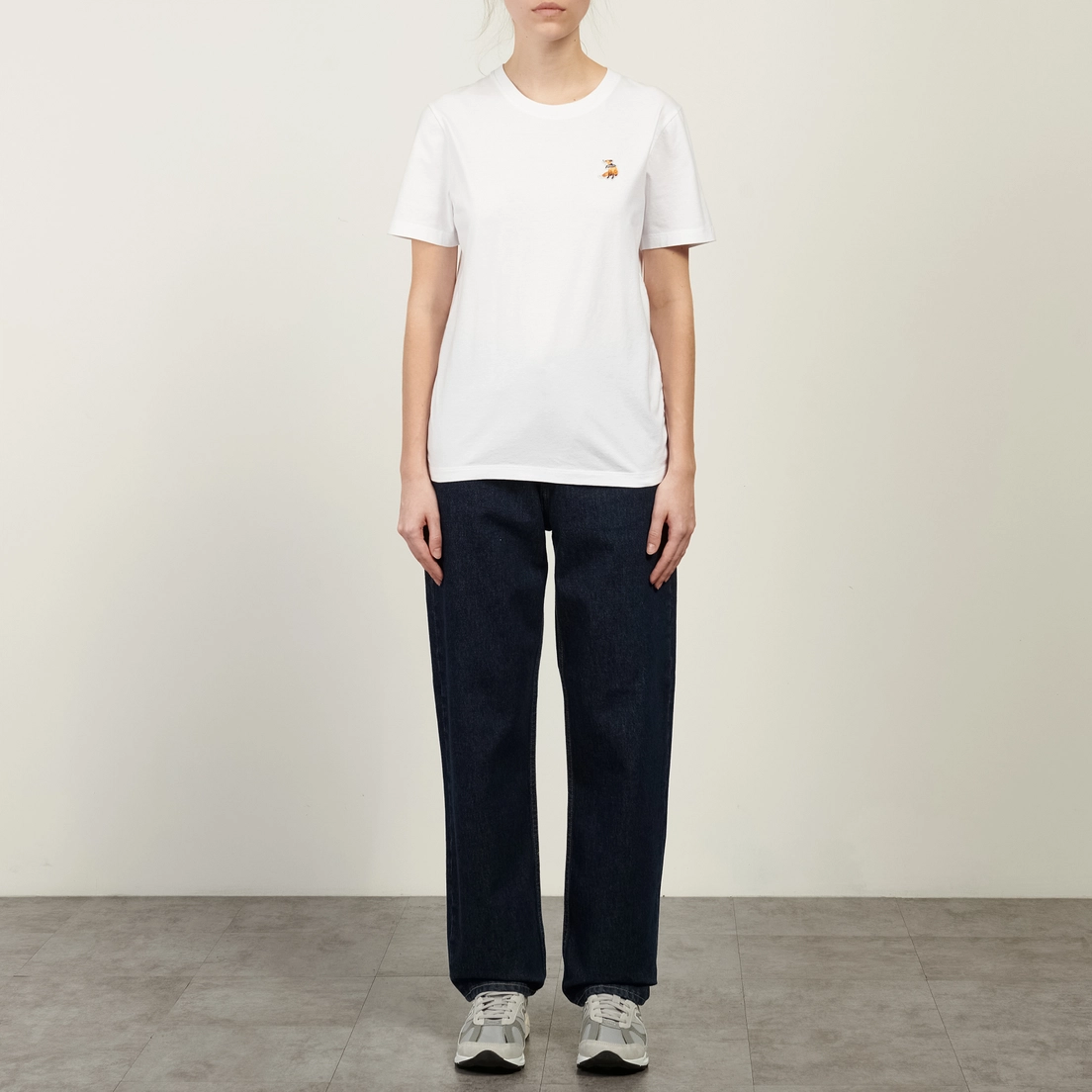 Maison Kitsune Женская футболка Dreaming Fox Regular
