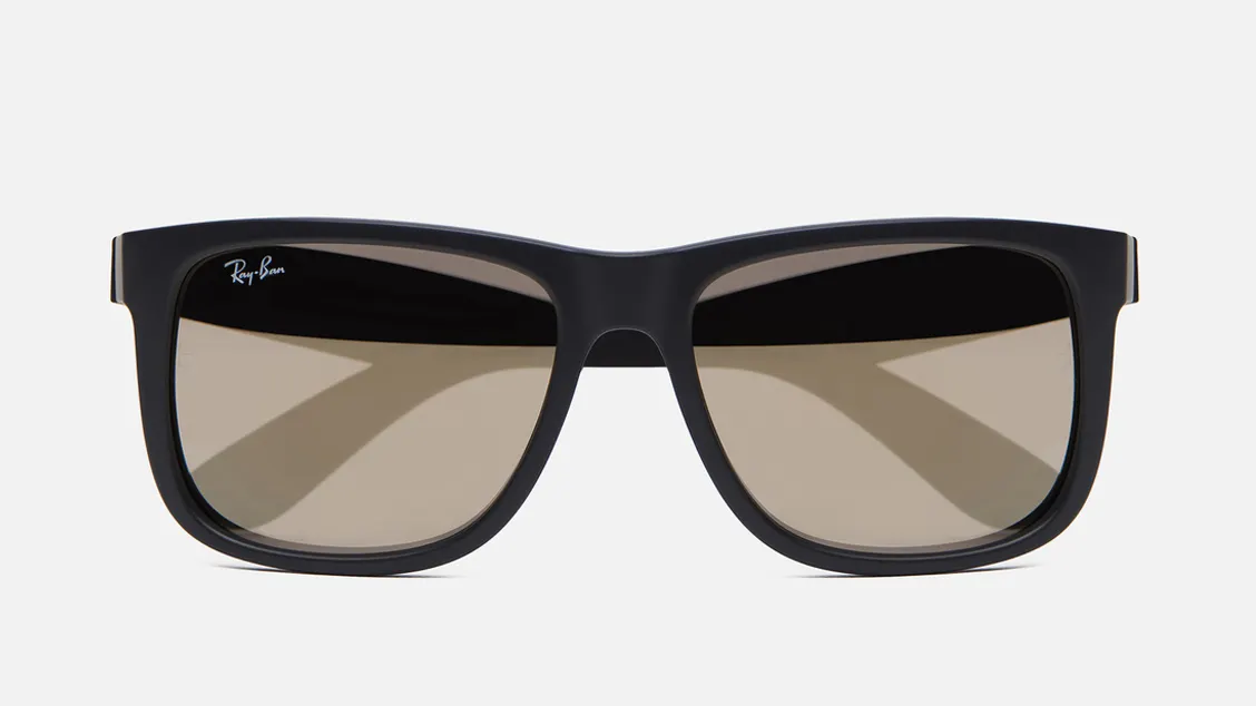 Ray-Ban Justin: современный дизайн со знакомыми деталями