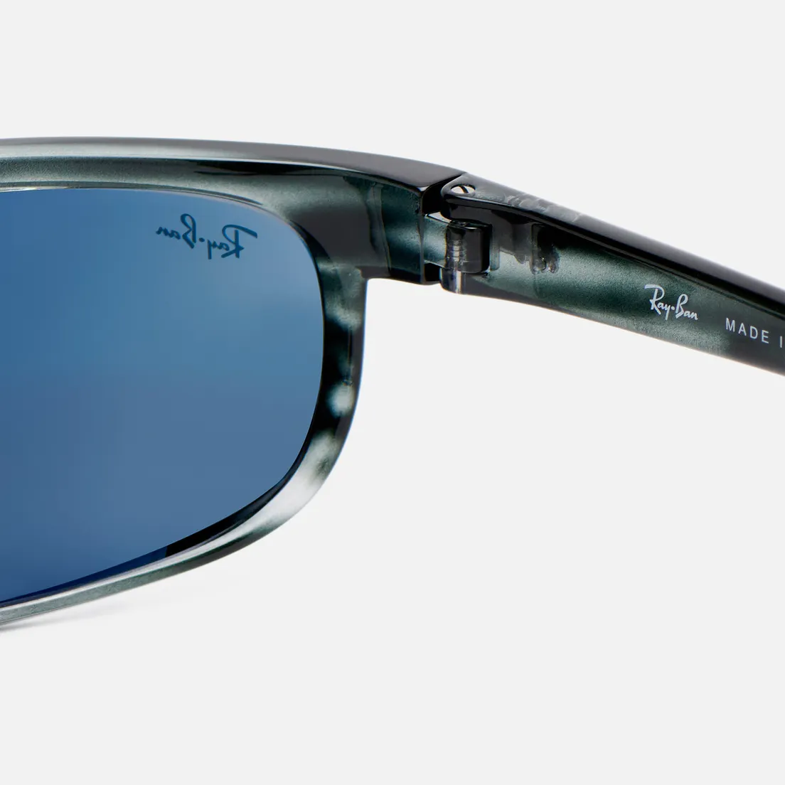 Ray-Ban Солнцезащитные очки Predator 2