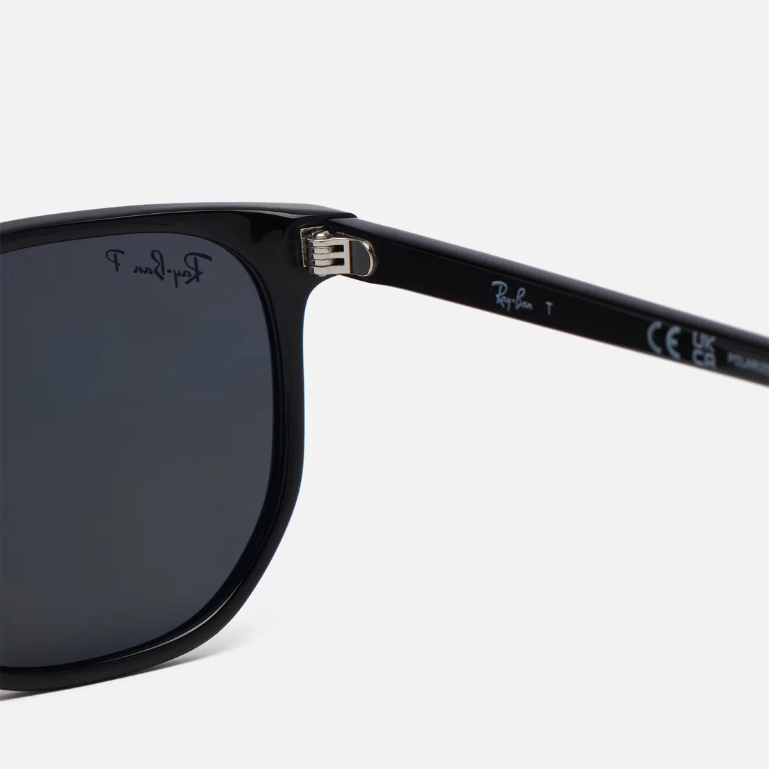 Ray-Ban Солнцезащитные очки Elliot Polarized