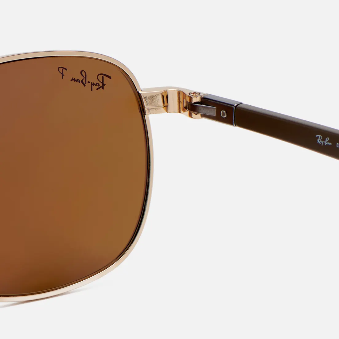 Ray-Ban Солнцезащитные очки RB3670CH Polarized
