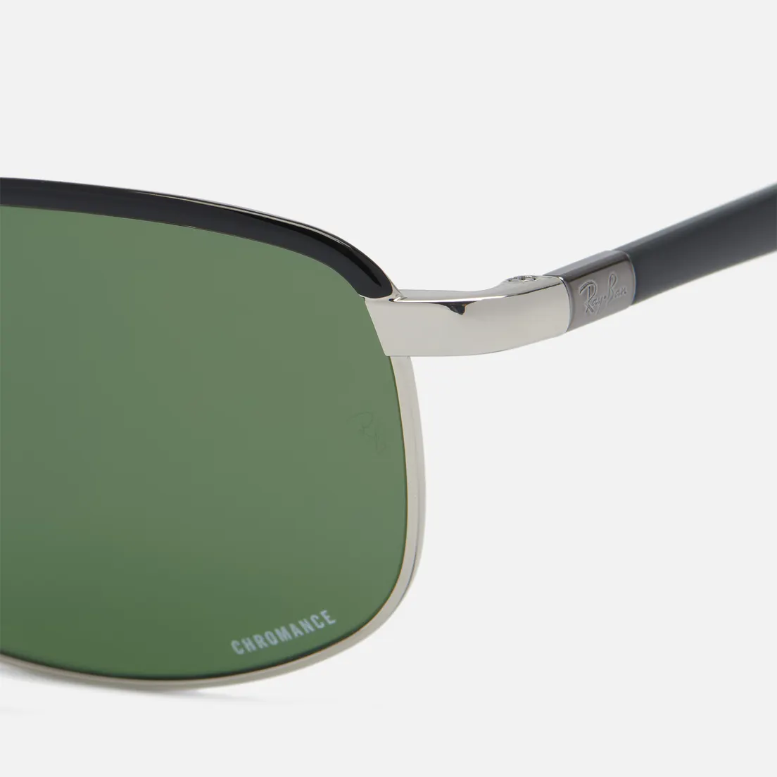 Ray-Ban Солнцезащитные очки RB3671CH Chromance Polarized