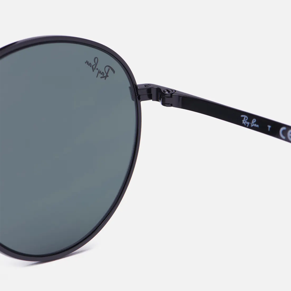 Ray-Ban Солнцезащитные очки RB3681