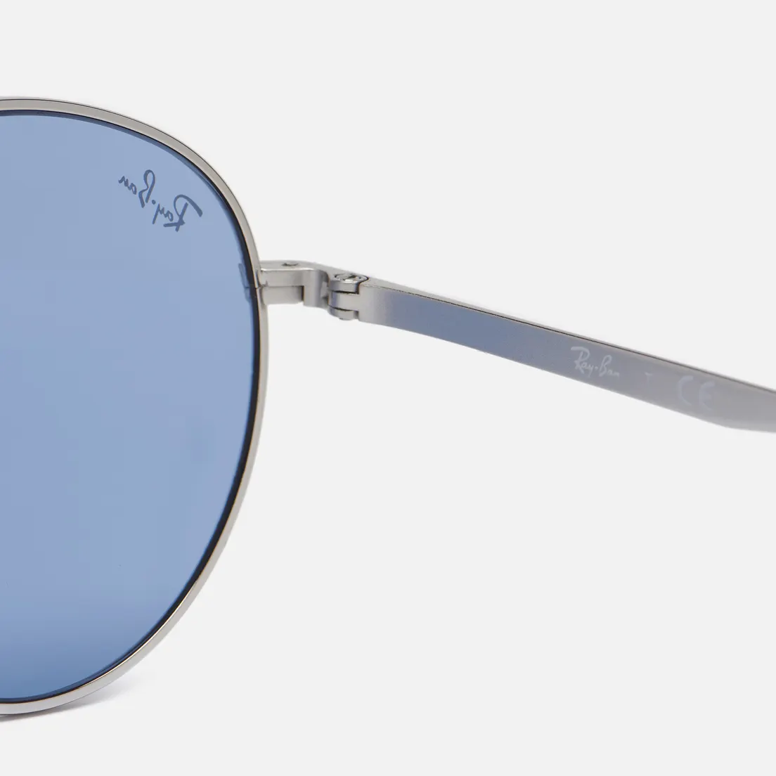 Ray-Ban Солнцезащитные очки RB3681