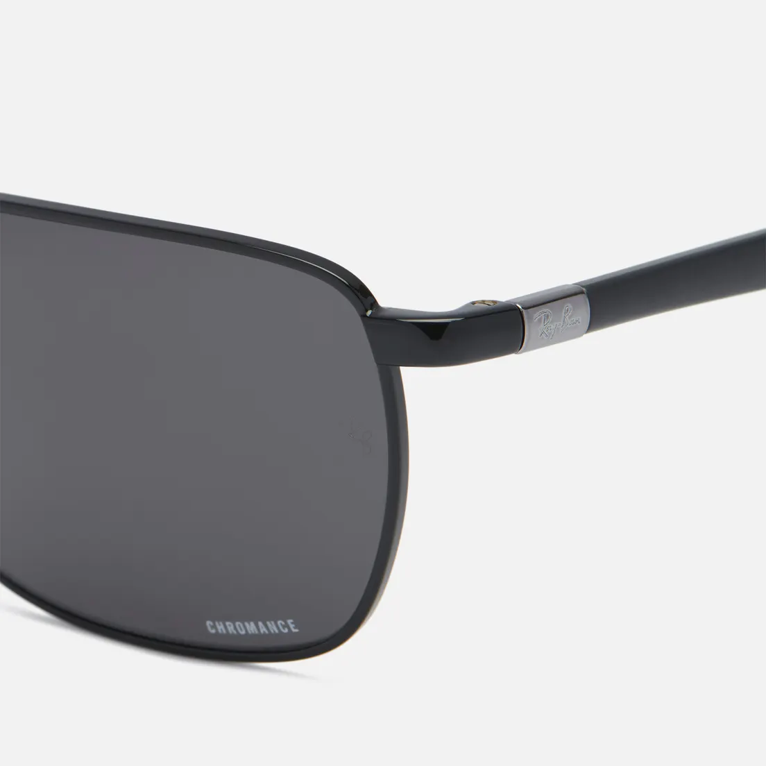 Ray-Ban Солнцезащитные очки RB3684CH Chromance Polarized