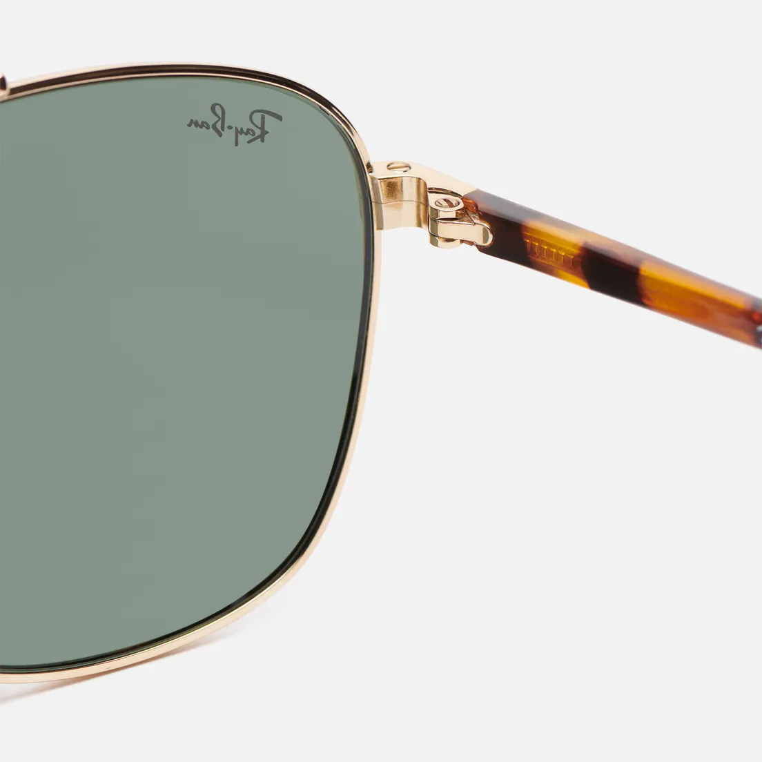 Ray-Ban Солнцезащитные очки RB3688