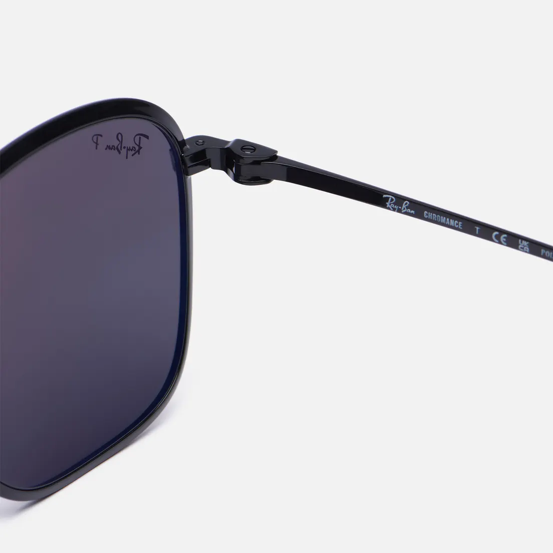Ray-Ban Солнцезащитные очки RB3720 Polarized