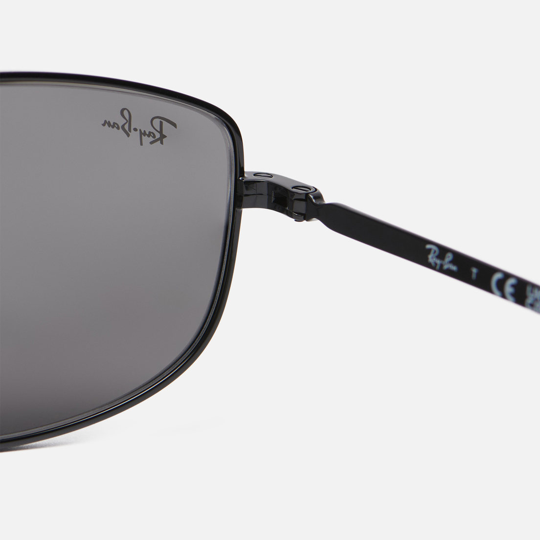 Ray-Ban Солнцезащитные очки RB3732