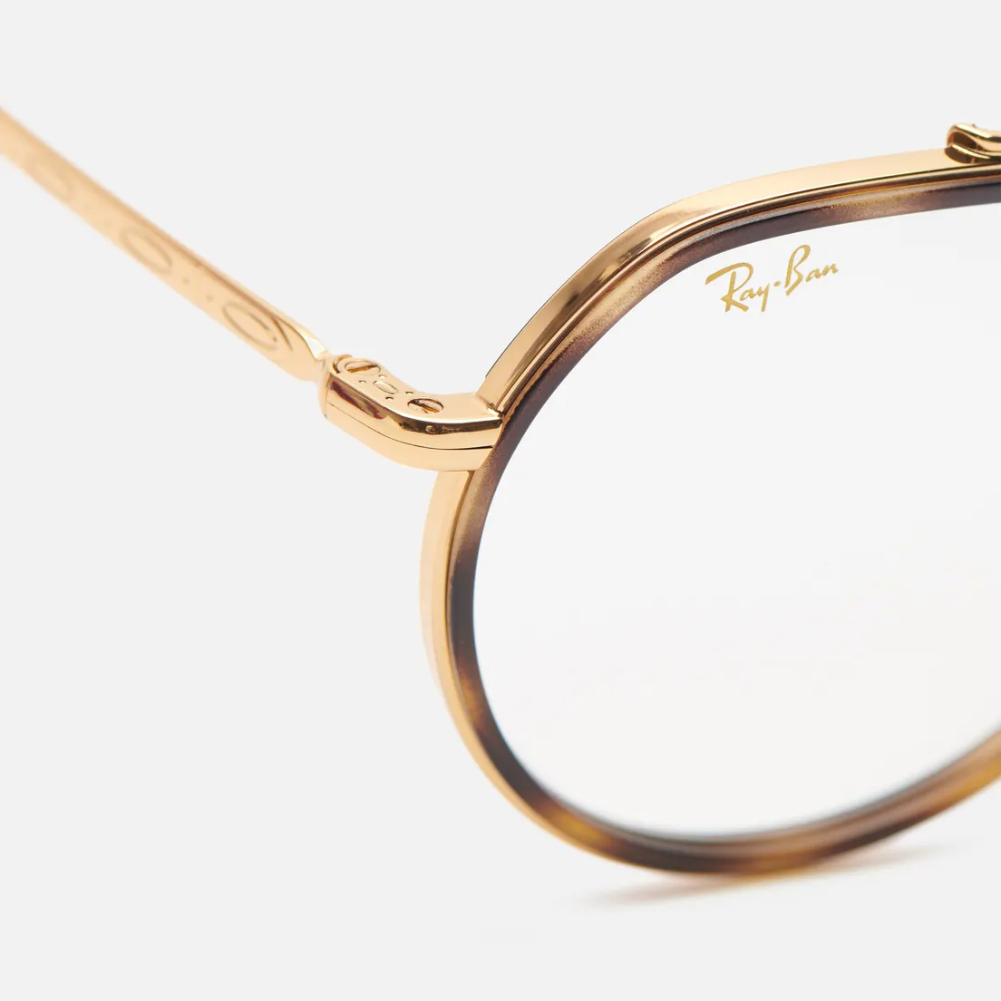 Ray-Ban Солнцезащитные очки RB3765 Transitions