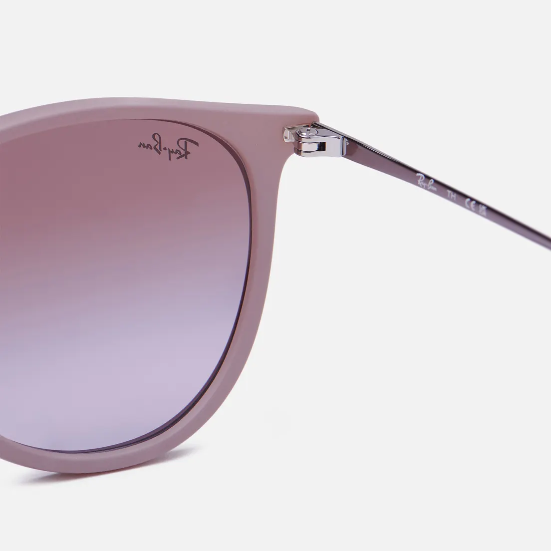 Ray-Ban Солнцезащитные очки Erika Classic