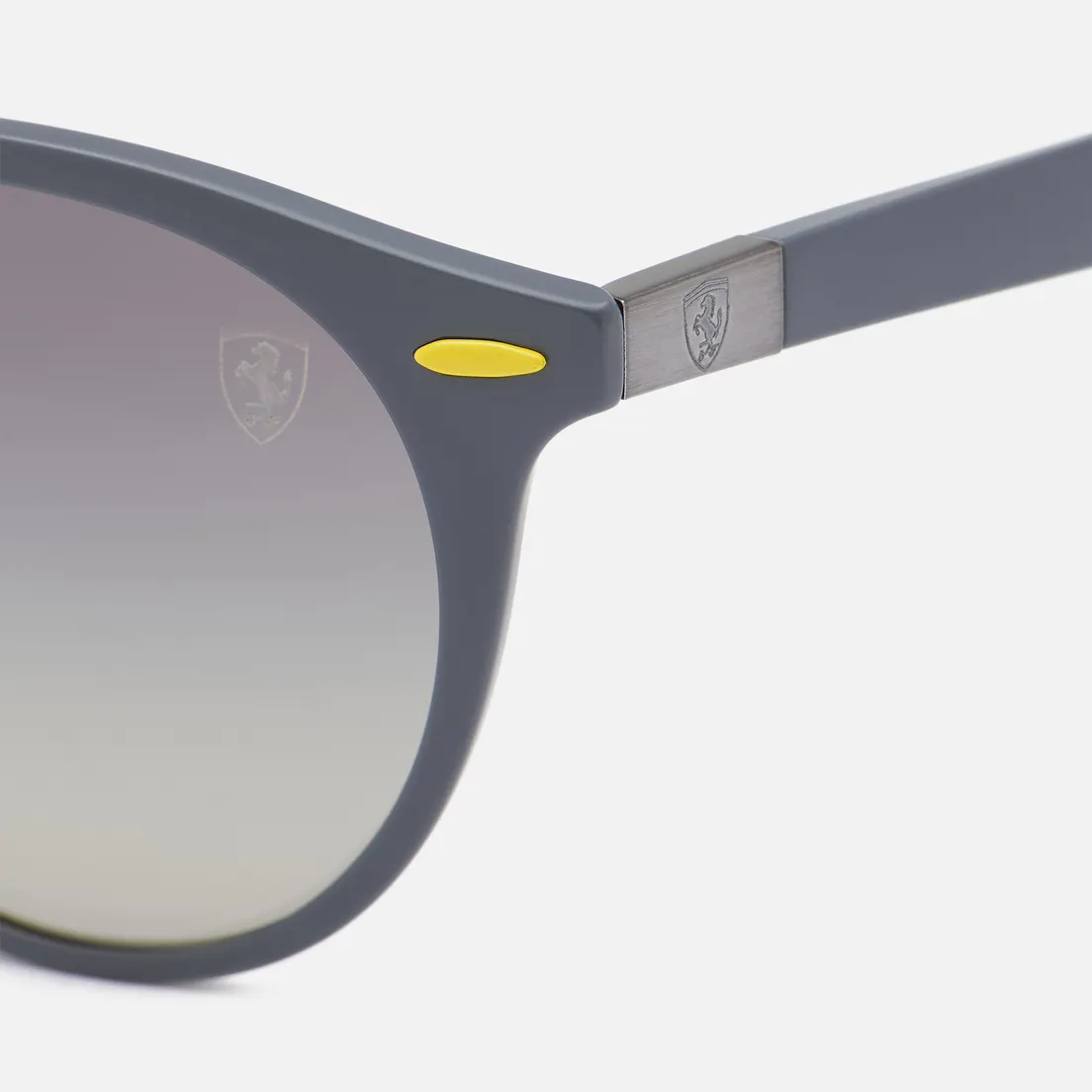 Ray-Ban Солнцезащитные очки x Scuderia Ferrari RB4296M