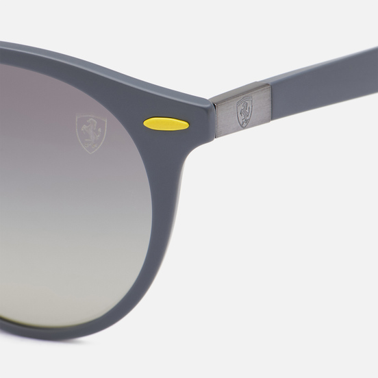 Солнцезащитные очки Ray-Ban x Scuderia Ferrari RB4296M Matte Grey/Grey