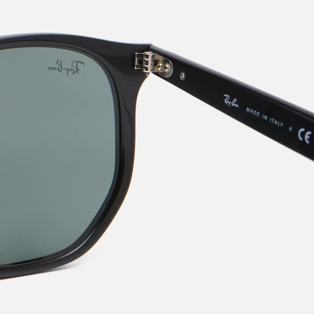 Ray-Ban Солнцезащитные очки RB4306