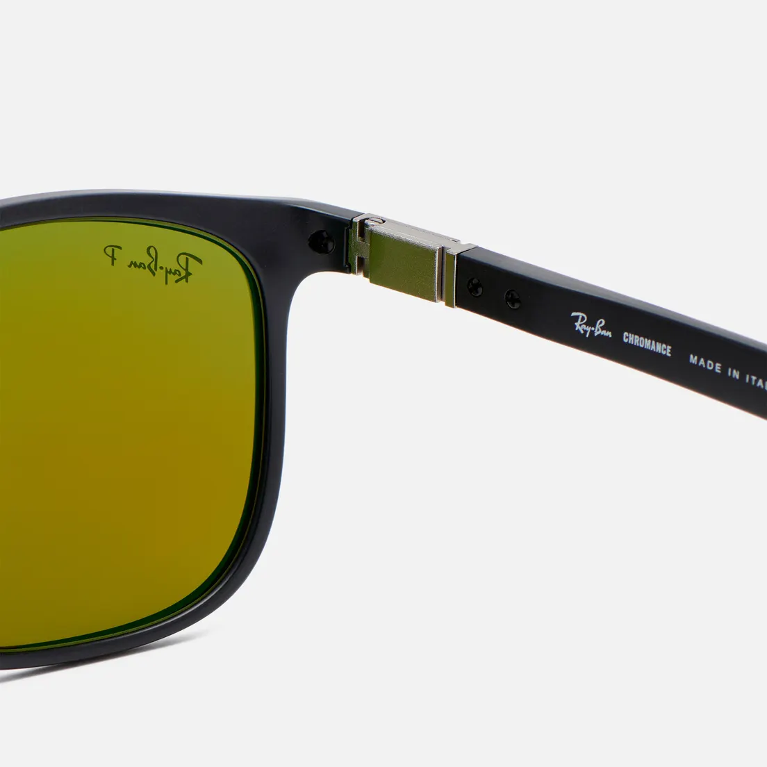 Ray-Ban Солнцезащитные очки RB4330CH Chromance Polarized