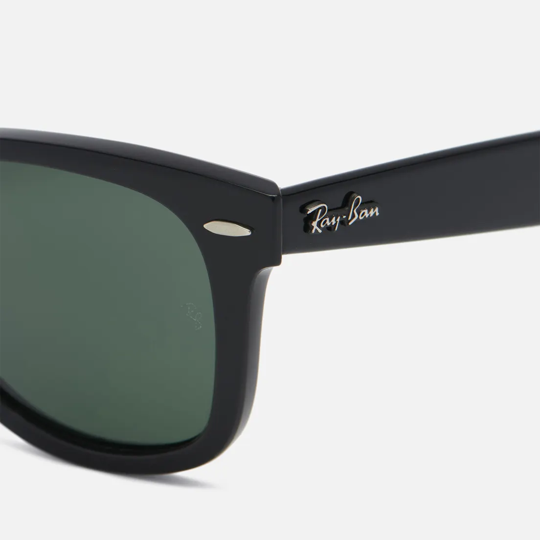 Ray-Ban Солнцезащитные очки Wayfarer Ease
