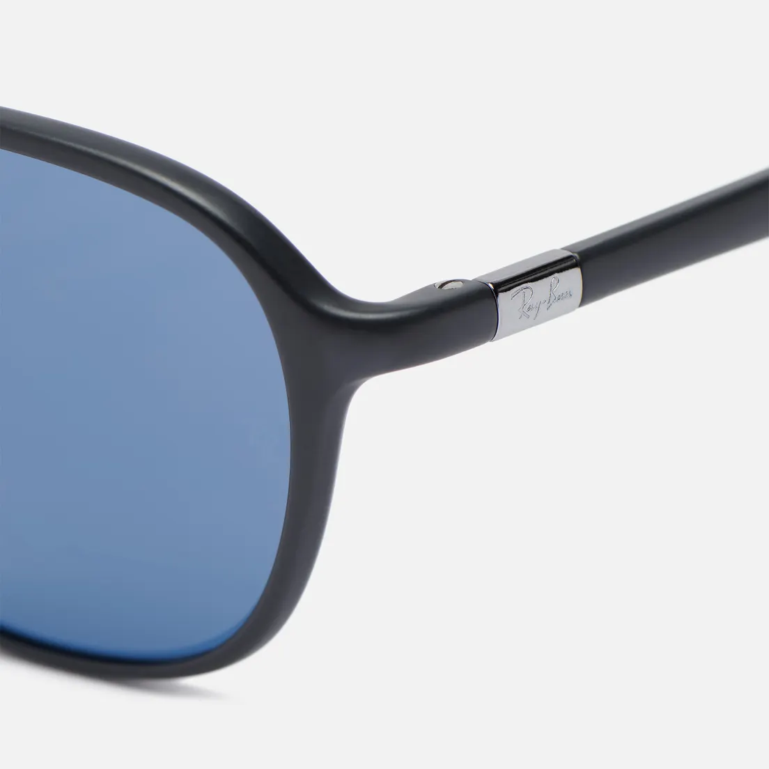 Ray-Ban Солнцезащитные очки RB4341