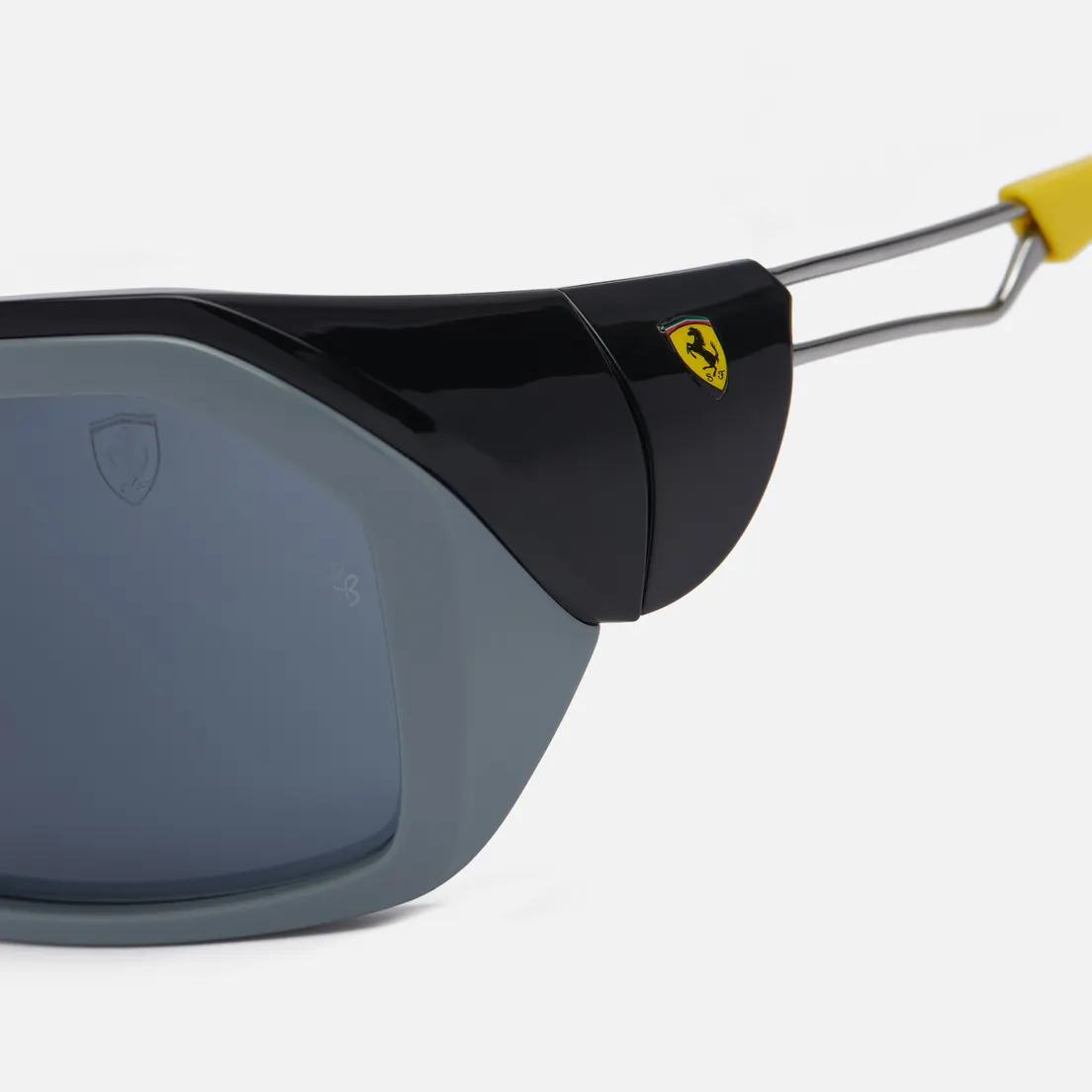 Ray-Ban Солнцезащитные очки RB4367M