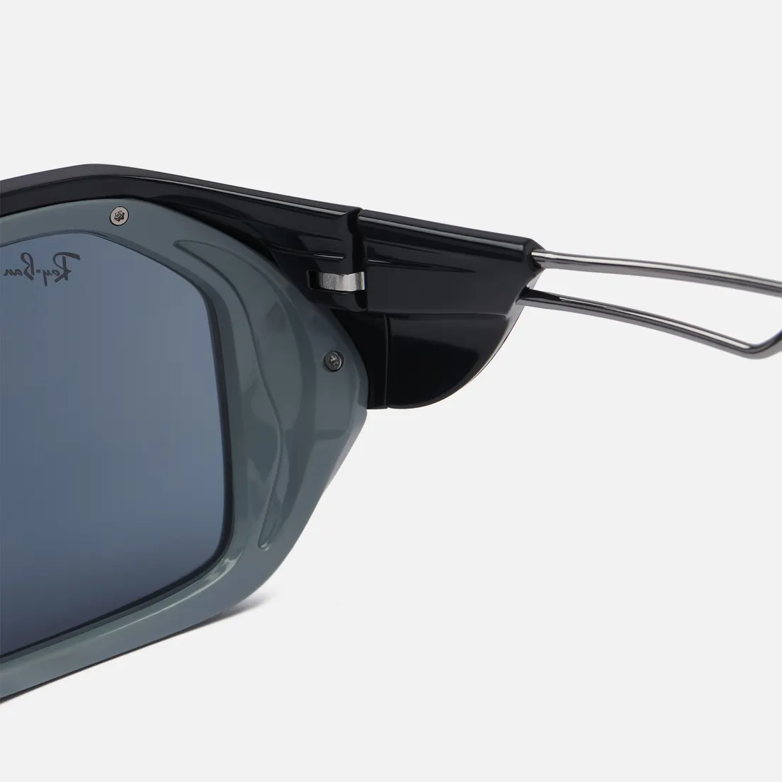 Ray-Ban Солнцезащитные очки RB4367M