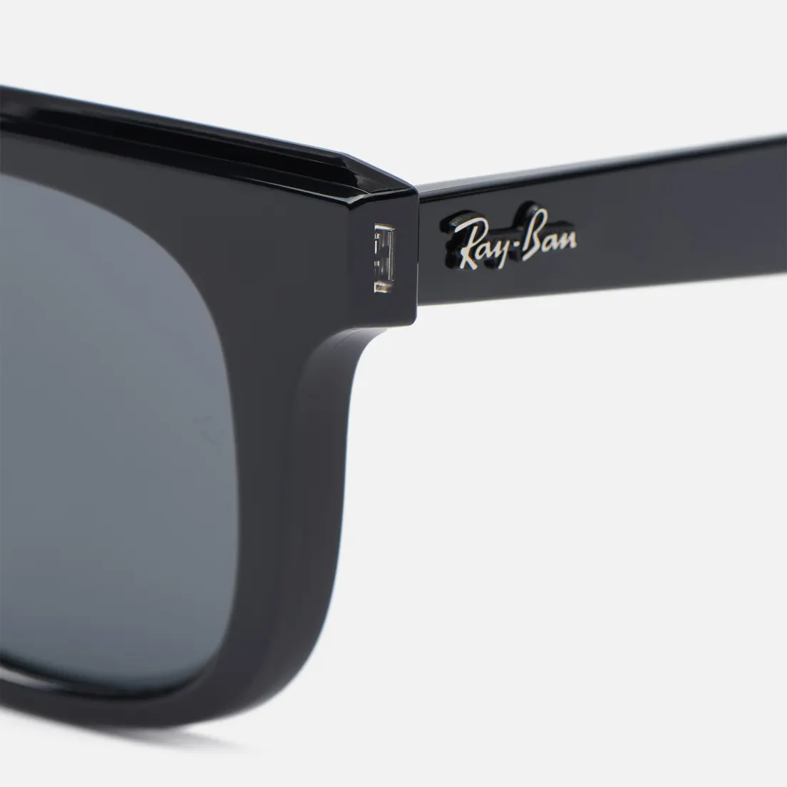 Ray-Ban Солнцезащитные очки RB4368