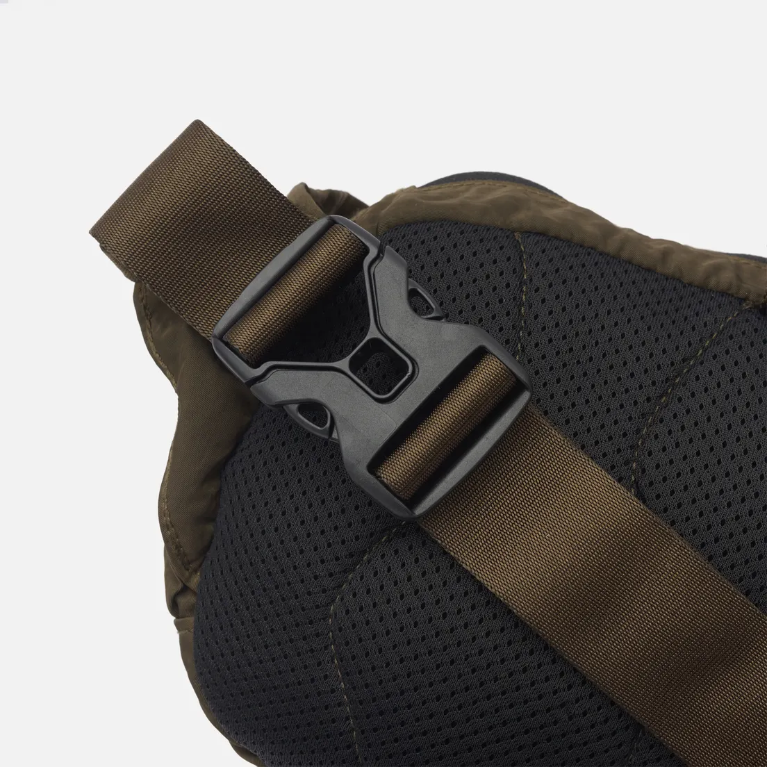 C.P. Company Сумка на пояс Nylon B Lens Crossbody