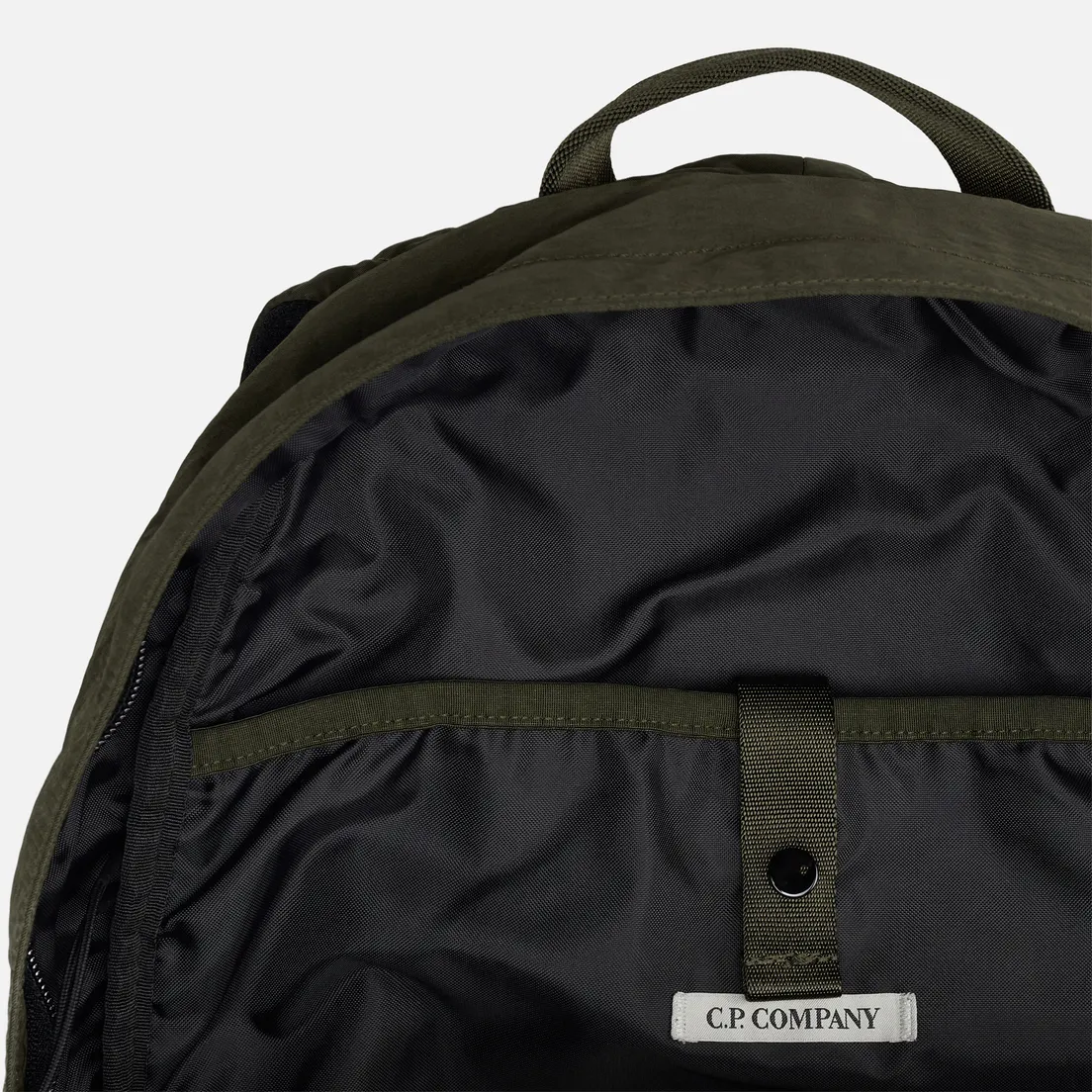 C.P. Company Рюкзак Nylon B Lens Detail Garment Dyed