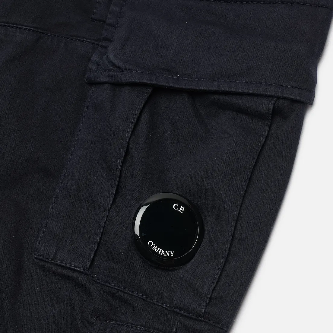 C.P. Company Мужские брюки Stretch Sateen Ergonomic Cargo Lens Pocket
