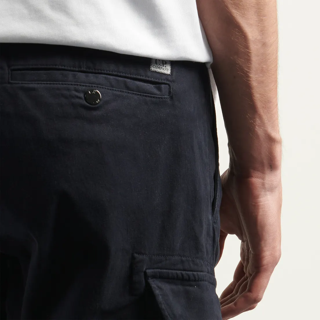 C.P. Company Мужские брюки Stretch Sateen Ergonomic Cargo Logo Pocket