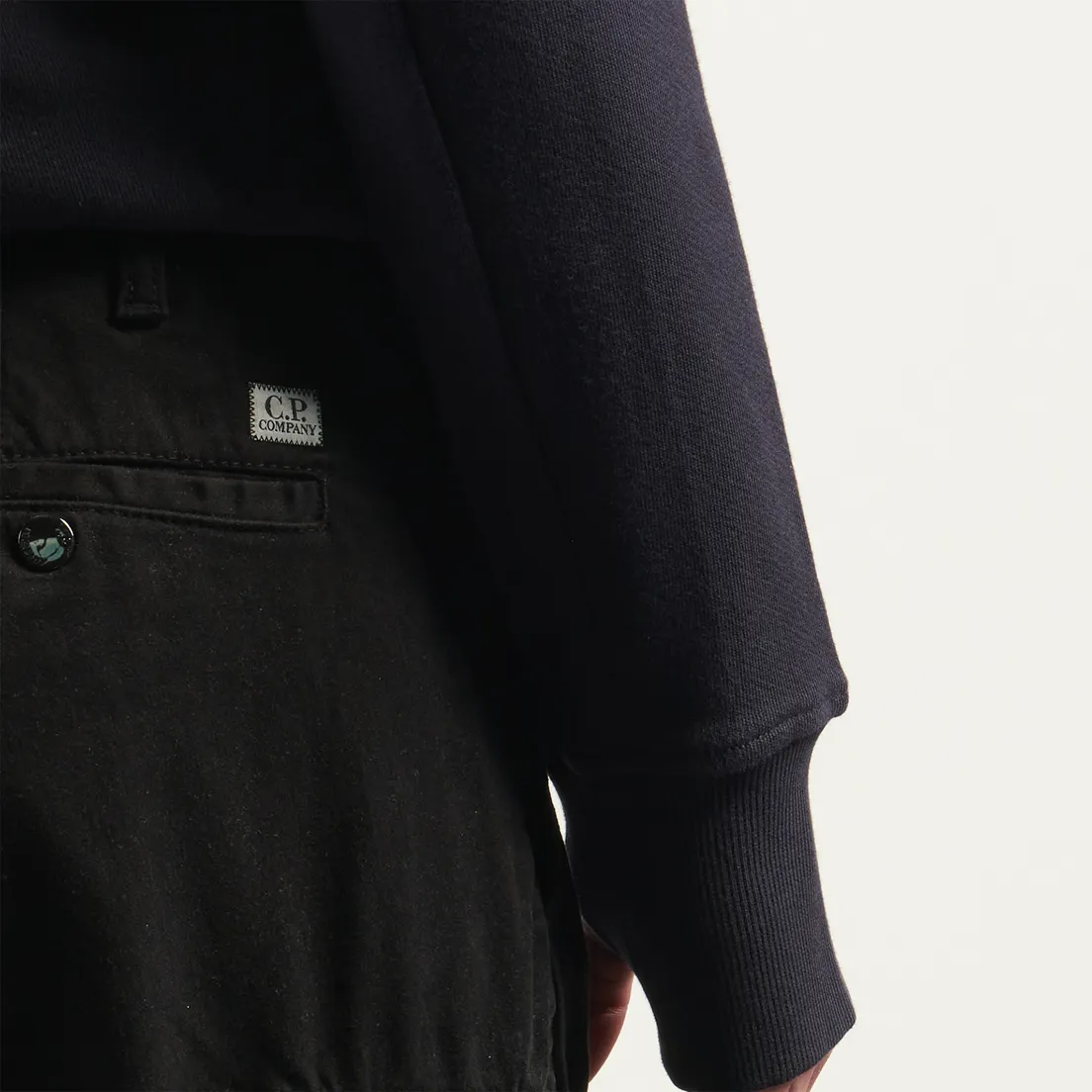 C.P. Company Мужские брюки Stretch Sateen Ergonomic Cargo Logo Pocket