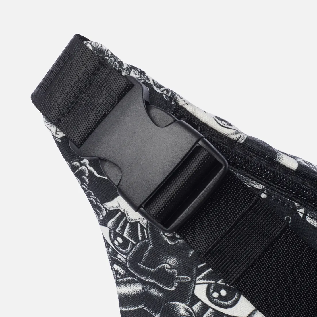 RIPNDIP Сумка на пояс Dark Twisted Fantasy Fanny Pack
