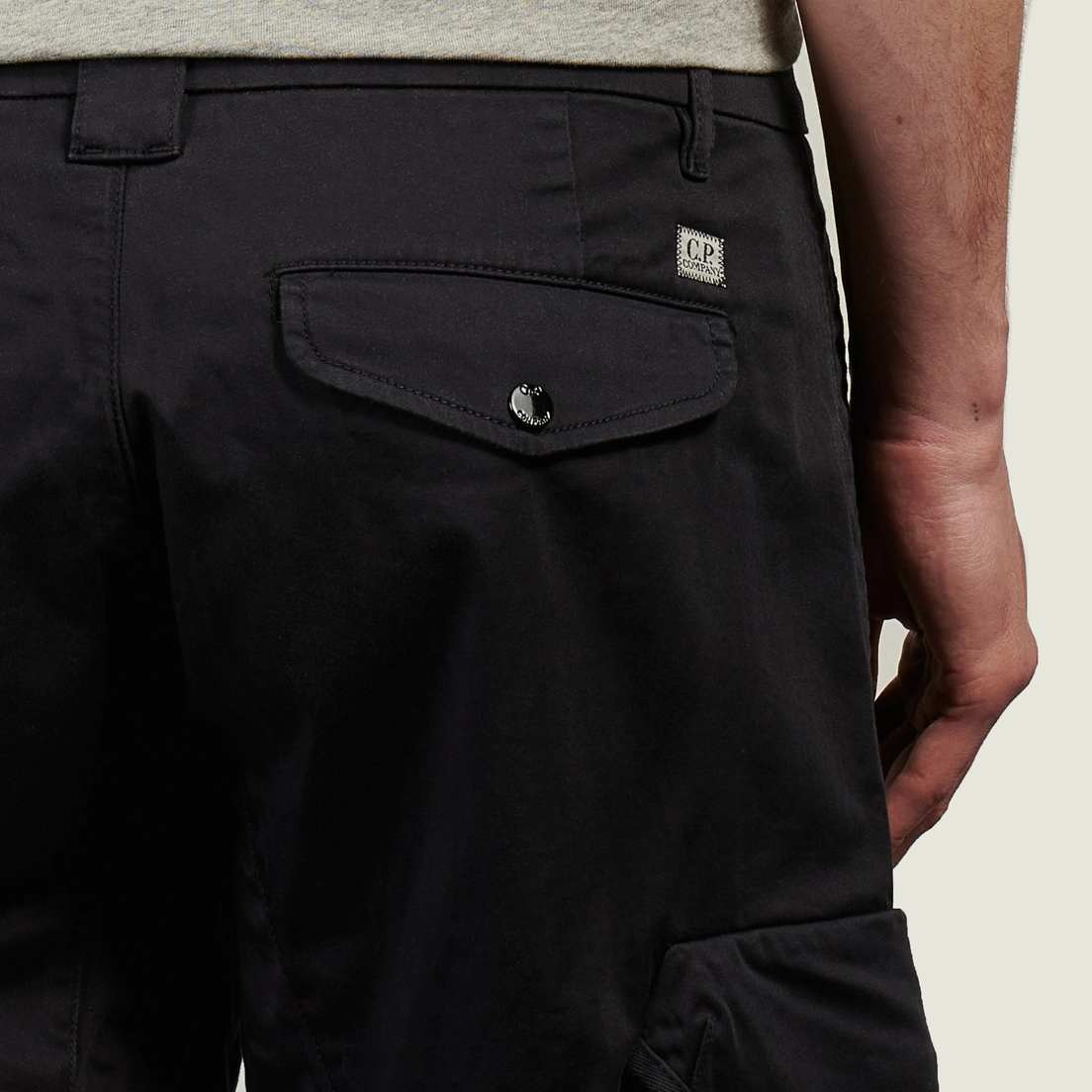 C.P. Company Мужские брюки Stretch Sateen Ergonomic Lens Cargo