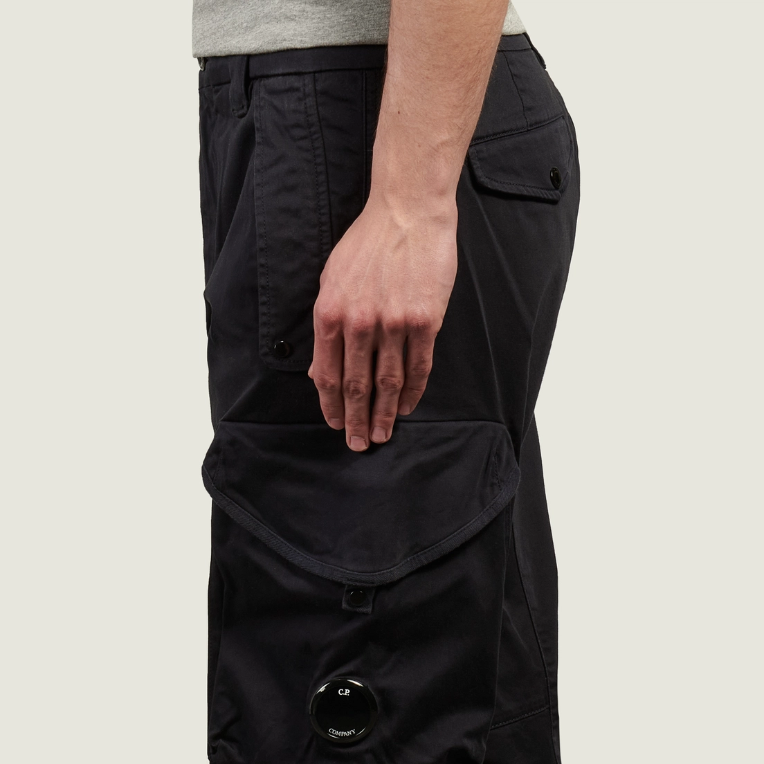 C.P. Company Мужские брюки Stretch Sateen Ergonomic Lens Cargo