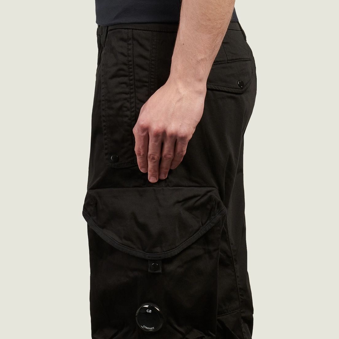 C.P. Company Мужские брюки Stretch Sateen Ergonomic Lens Cargo