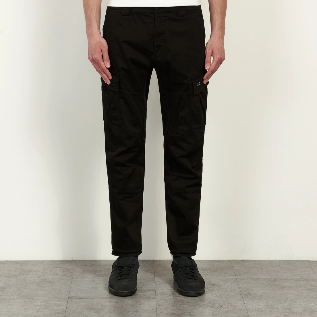 C.P. Company Мужские брюки Stretch Sateen Ergonomic Fit Cargo Garment Dyed