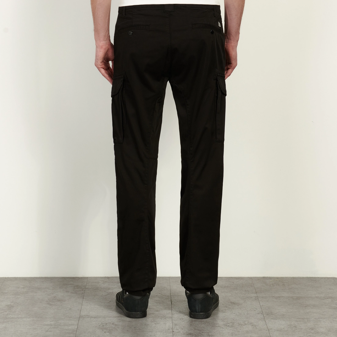 C.P. Company Мужские брюки Stretch Sateen Ergonomic Fit Cargo Garment Dyed