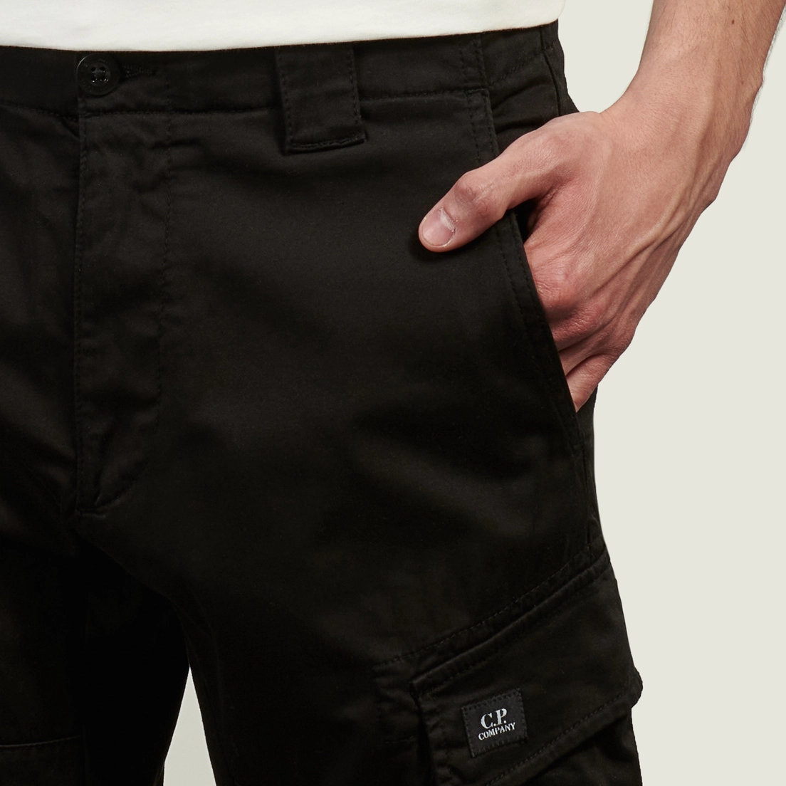 C.P. Company Мужские брюки Stretch Sateen Ergonomic Fit Cargo Garment Dyed