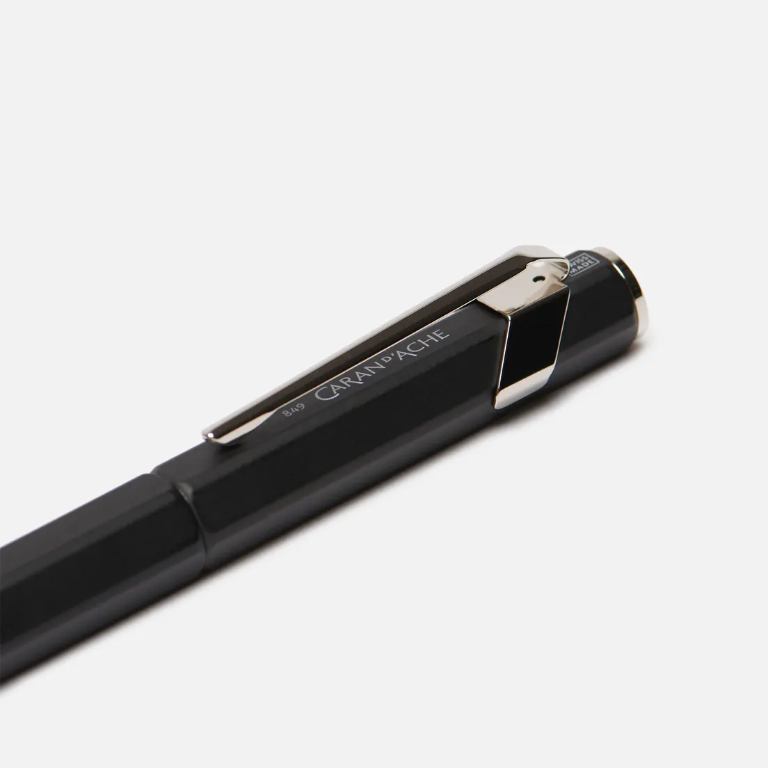Caran d'Ache Ручка Office 849 Classic