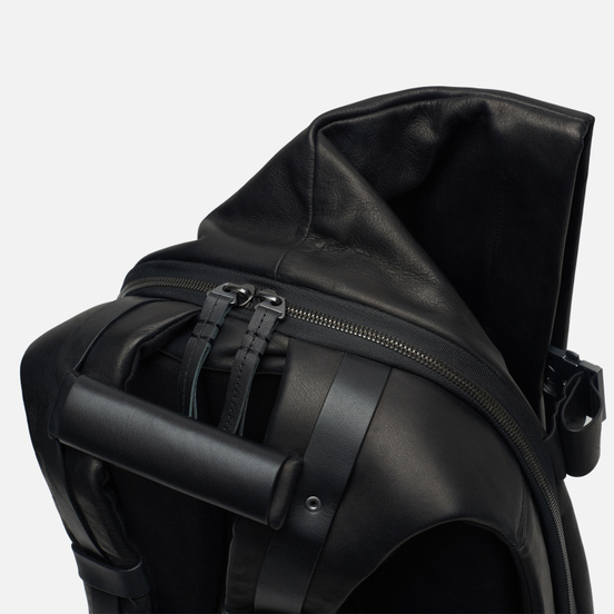 Рюкзак Cote&Ciel Isar Medium Alias Cowhide Leather Agate Black