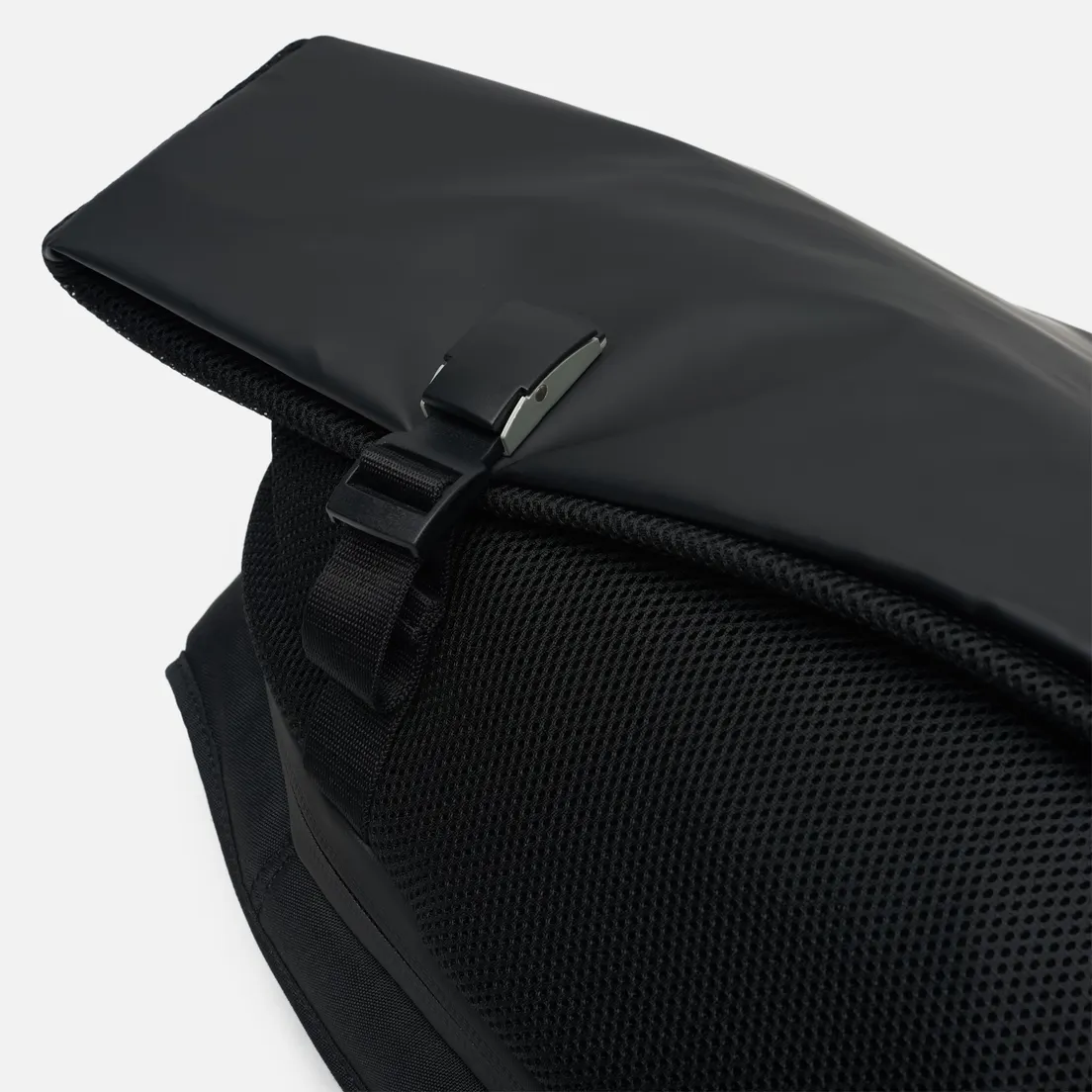 Cote&Ciel Рюкзак Isar Medium Obsidian