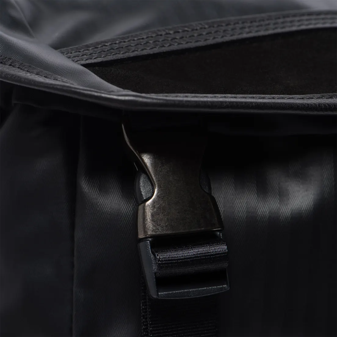 Master-piece Рюкзак Density Herringbone Coating Version 23L